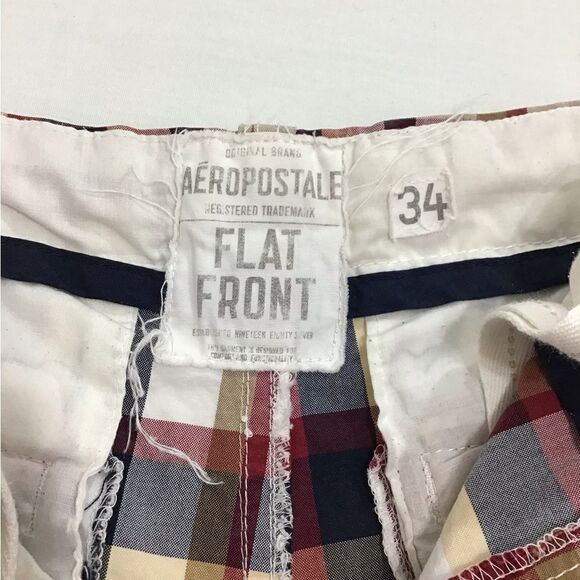 Aeropostale Urban Pipeline And Sonoma Short Pants Bundle Men 3-Pair Size 34 - Picture 16 of 16